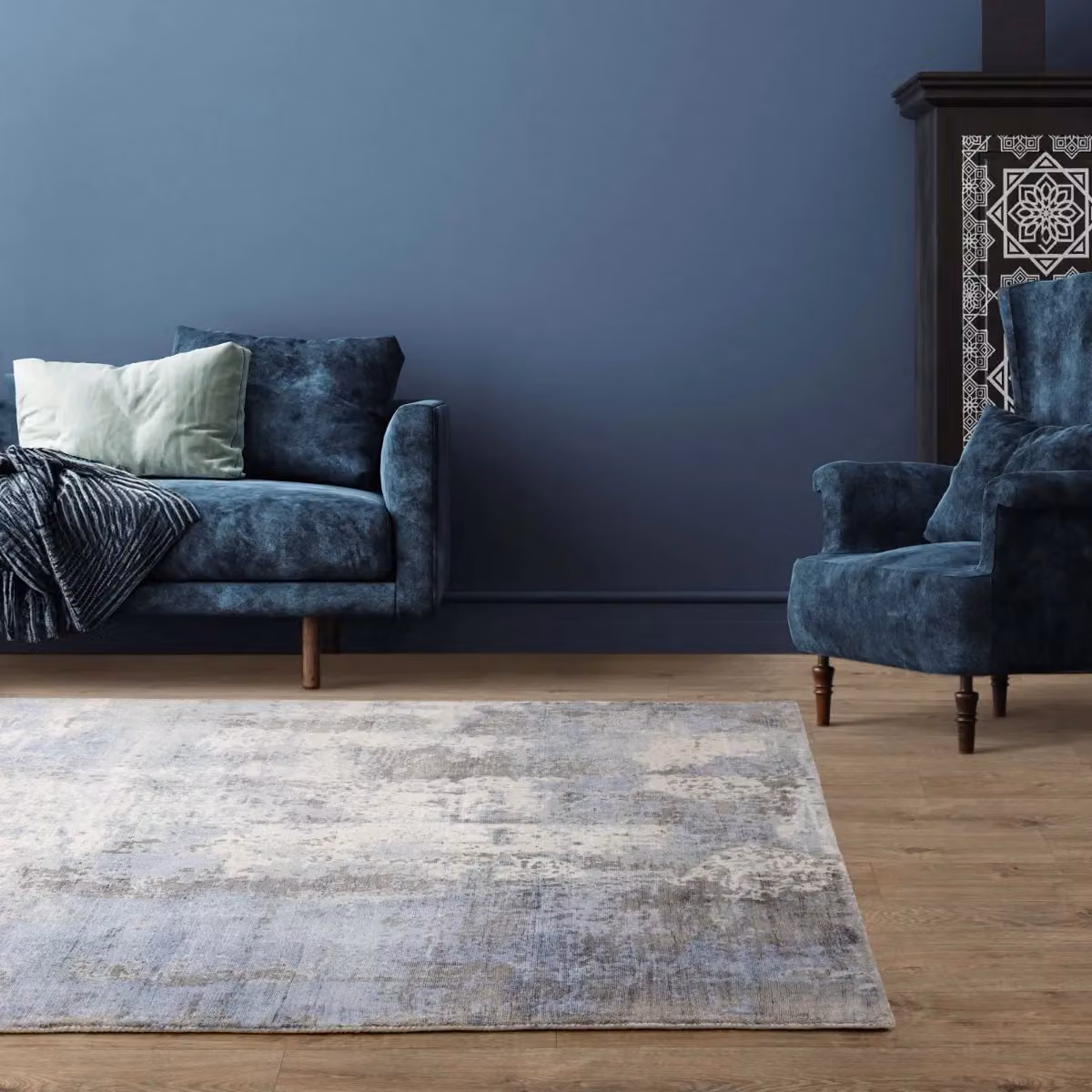 The Rug Shop UK Blue Handmade Abstract Viscose Navy Area Rug W: 160 cm, L: 230 cm – 2