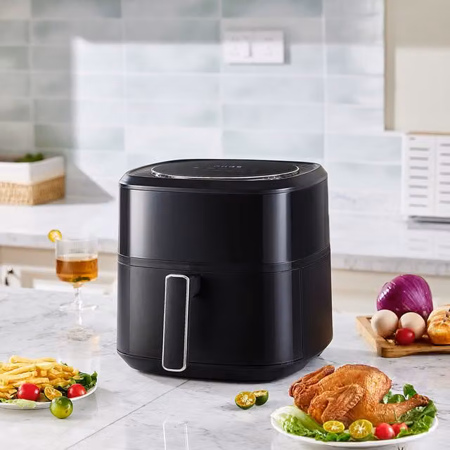 Komore Black Hot Air Fryer with Digital Display and Timer