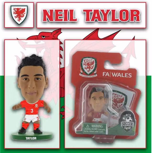 SoccerStarz Neil Taylor Wales Mini Figure, Red, Height: 5 cm