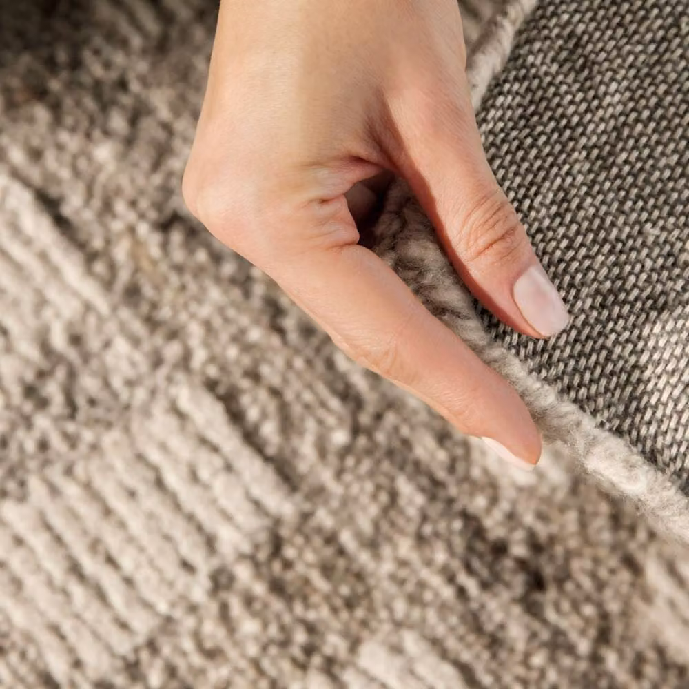 Vikosa Linara Handcrafted Wool Rug in Cream and Brown Abstract Design W: 120 cm, D: 180 cm – 2