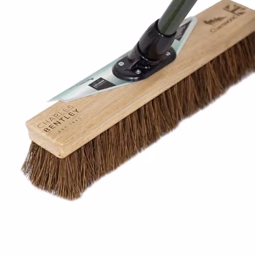 Charles Bentley Charnwood 16 inch Utility Broom with Scraper, Brown and Multicolour, H x W x D: 141 x 40 x 1.38 cm – 3