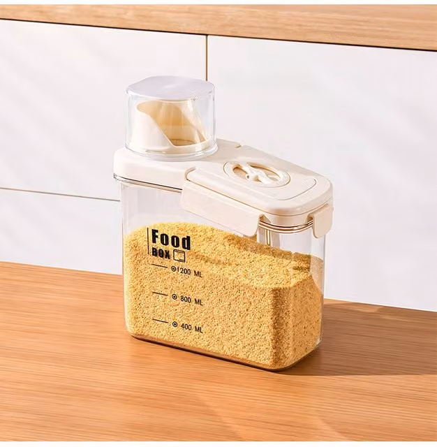 Living and Home Airtight and Leakproof Food Storage Container, 1.6 l, Transparent Beige