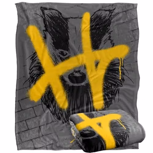 Warner Brothers Harry Potter Hufflepuff Graffiti Fleece Throw Blanket, Multicolour and White, W/D/H: 152 x 127 cm – 1