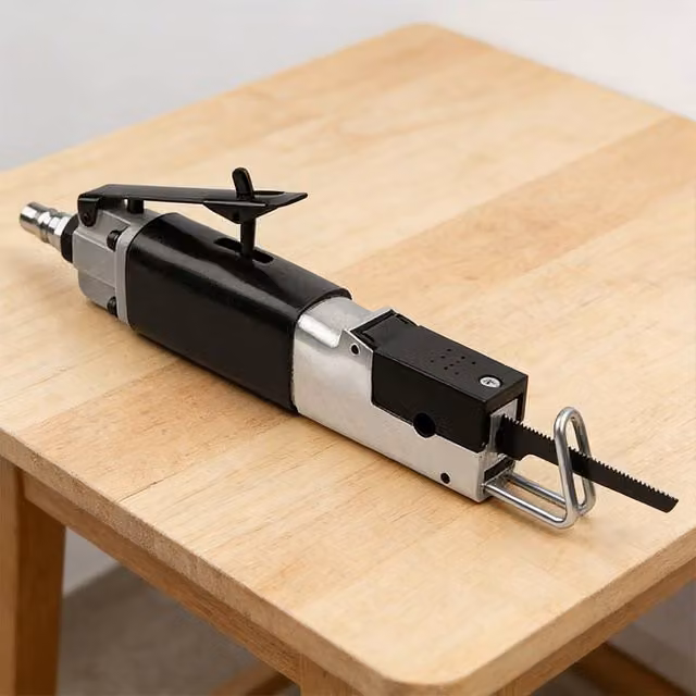Ventryn Pneumatic Reciprocating Saw for Metal Cutting, Black