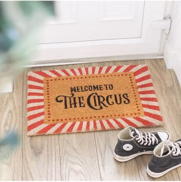 KDMD Red and White Striped Welcome to the Circus Coir Doormat – 1