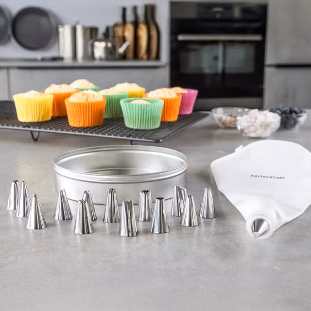 KitchenCraft Sweetly Does It Icing Tin Set, 16 Piece Stainless Steel Set with Piping Bag and Nozzles, White and Silver
