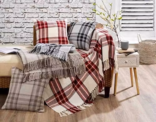 Rapport Home Highland Check Square Cushion Cover in Red, W/D/H: 43 x 43 x 0 cm – 2
