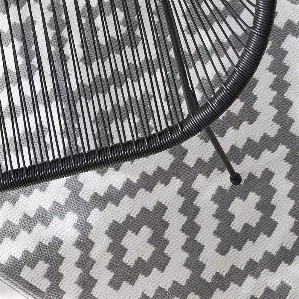 PAWNORA Grey and White Woven Outdoor Patio Rug, W/D: 150 x 240 cm – 3