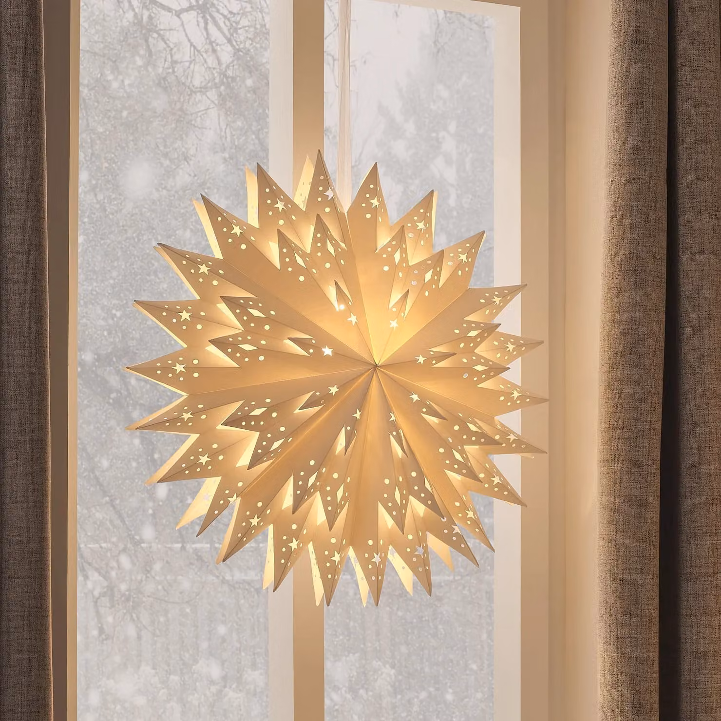 Lights4fun.co.uk Traditional Star Light Up Paper Hanging Decoration Trio in White