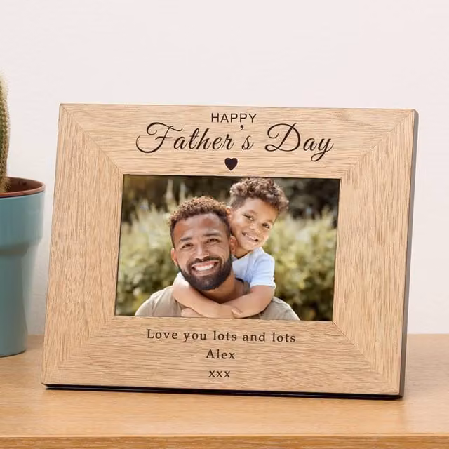 Uniqueful Personalised Happy Fathers Day Wood Picture Frame, Brown, W/D/H: 19.5 x 24.5 x 1.0 cm