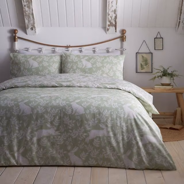 Dreams & Drapes Spring Rabbits Reversible Duvet Cover and Pillowcase Set, Green and White, W/H: 135 x 200 cm