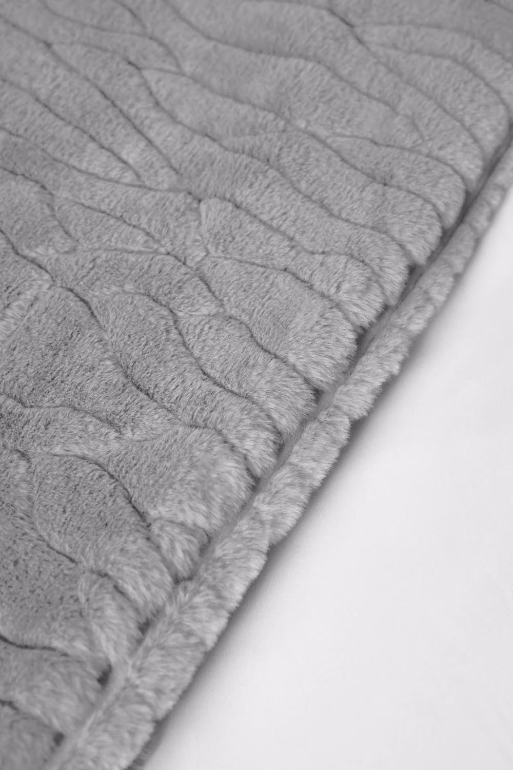 BHS Bergen Grey Embossed Faux Fur Throw, W/D/H: 152 x 127 x 127 cm – 2