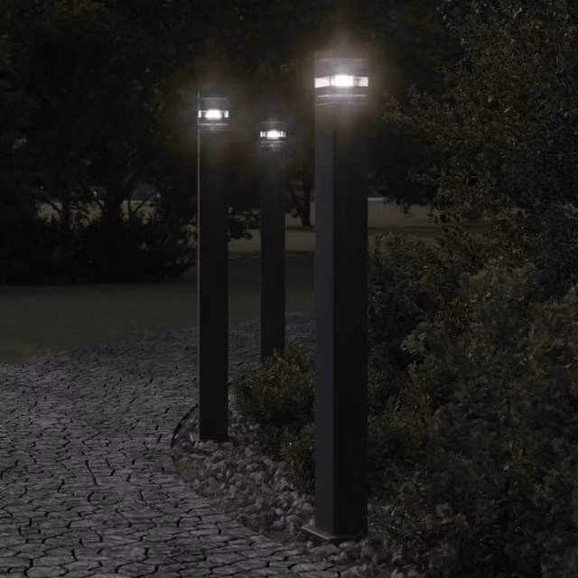 Berkfield Home Black Aluminium Outdoor Floor Lamp, Height: 110 cm – 1