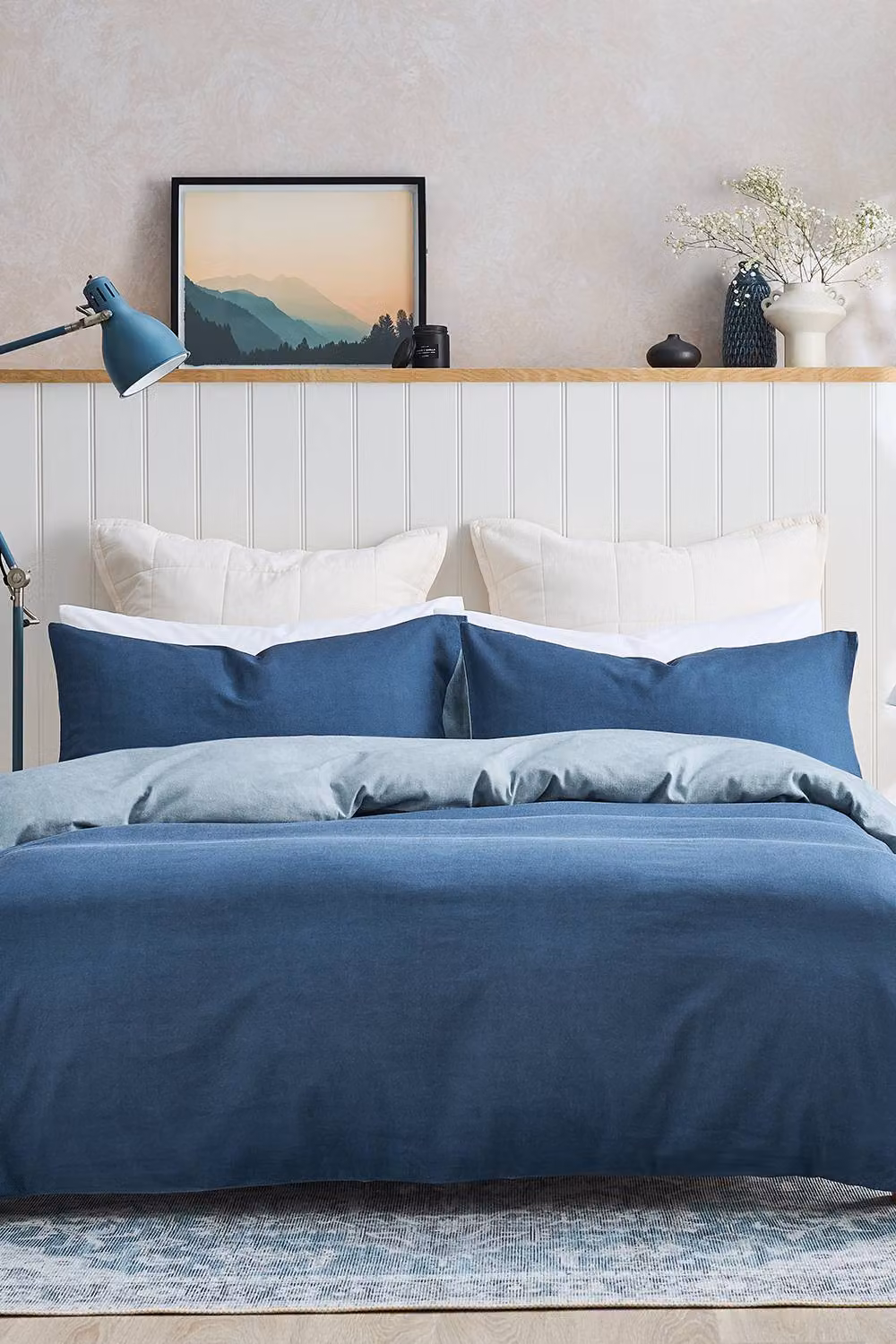CHRISTY Relaxed Linen Washed Finish Reversible Standard Pillowcase Pair in Blue – 4