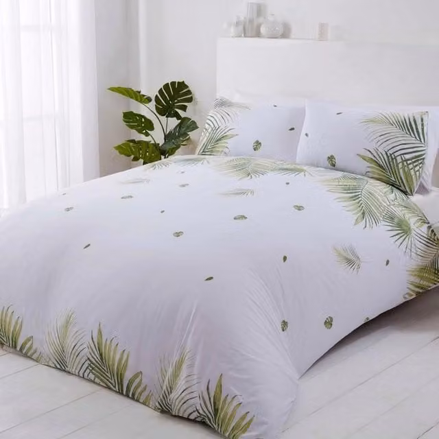 Rapport Reversible Floral Tropics Duvet Cover Set in Green and White, W/D/H: 90 x 200 cm
