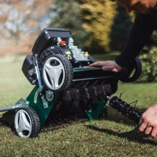 Webb WEPS400 4 Wheel Petrol Lawn Scarifier and Raker in Green with 40cm Working Width and 45L Collection Bag – 6