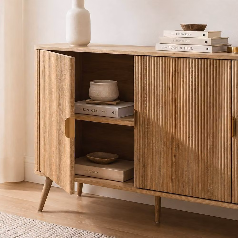 CALICOSY 3-Door Rounded Sideboard with Oak-Effect Slatted Fronts in Light Brown, Width: 150 cm – 4