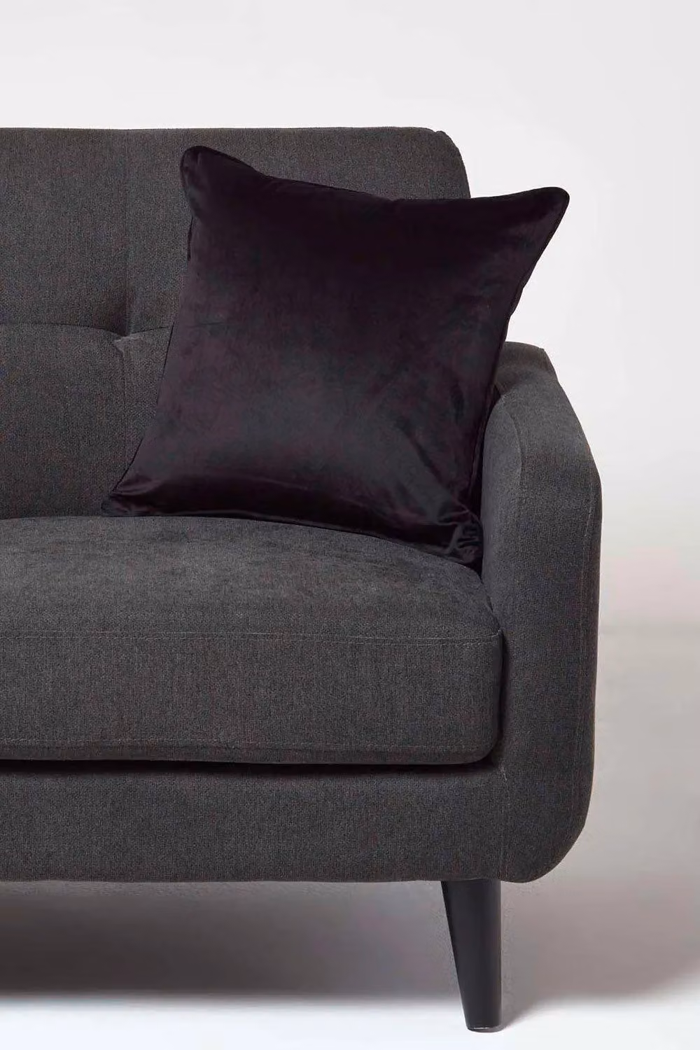 Homescapes Black Velvet Square Scatter Cushion with Microfibre Insert, W/D/H: 46 x 46 x 46 cm – 2