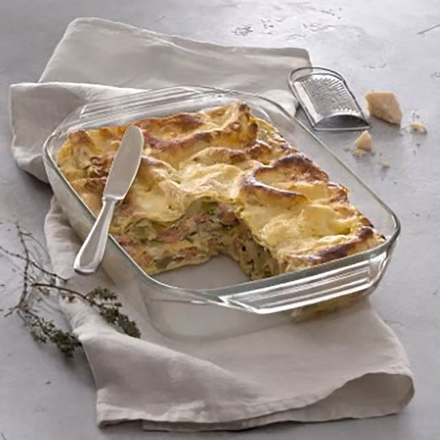 Pyrex Optimum Rectangular Glass Roasting Dish, Transparent, 17 cm