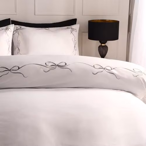 OHS Reversible Bow Border Microfibre Duvet Cover and Pillowcase Set, White and Black, W/D/H: 200 x 200 cm – 3