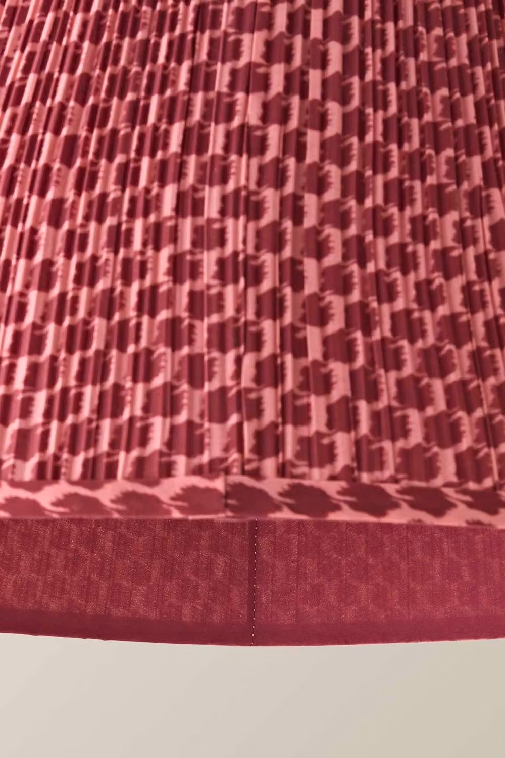 ValueLights Malina Double Pink Pleated Tapered Easy Fit Lamp Shade in Dark Pink – 3