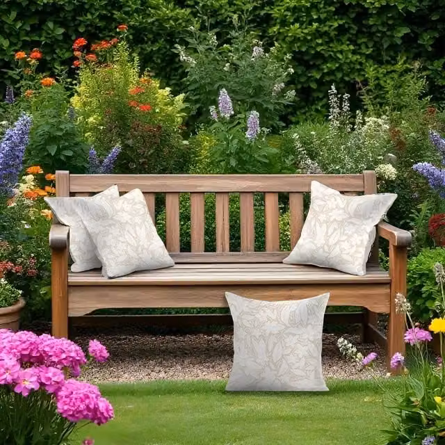 Livinluxury Set of 4 Square Indoor or Outdoor Water Repellent Cushions in White and Yellow, W/D/H: 45 x 45 x 45 cm