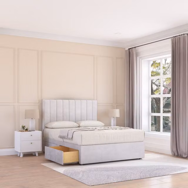Sloomy Kansas Double Divan Bed Base with 4 Drawers and 26 inch Struts Headboard in Silver Grey Fabric, W/D/H: 140 x 200 cm