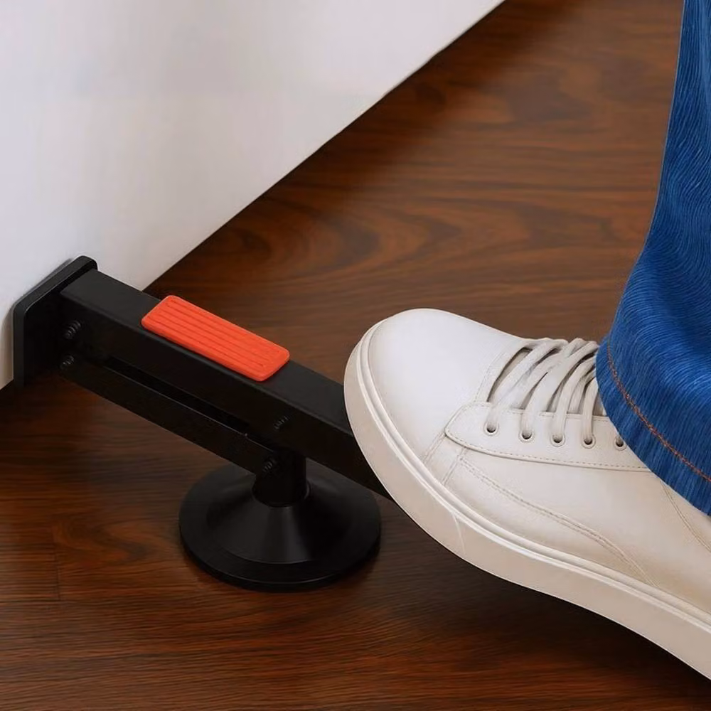 Wolf Swivel-Type Door and Board Lifter in Black – 3