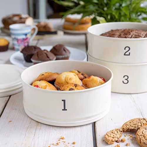 KitchenCraft Living Nostalgia 3-Tier Metal Cake Storage Tin Set in Beige, W: 22 cm, D: 27 cm – 3