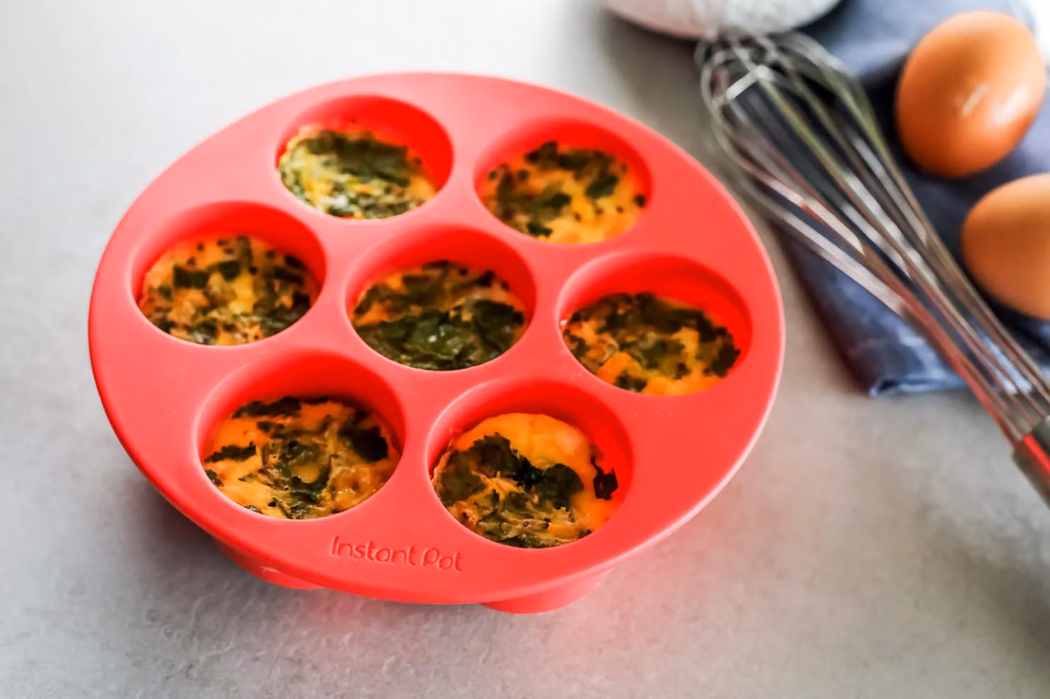 Instant Pot Red Silicone Egg Bites Muffin Tray with Lid – 5