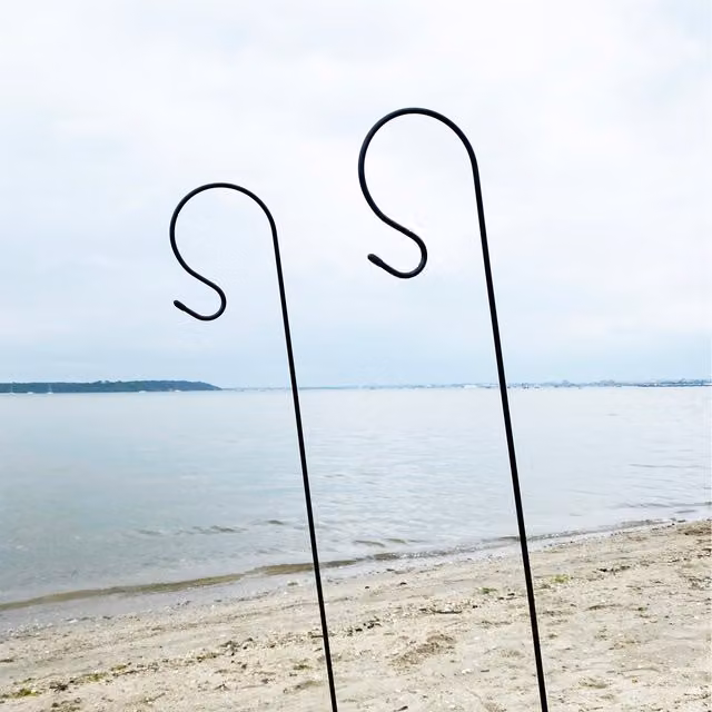 Selections Black Metal Shepherds Crook Garden Border Hooks (1.5m)