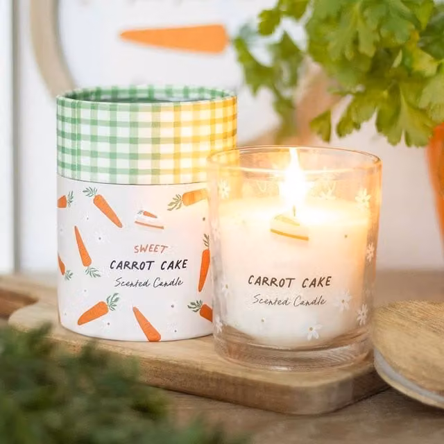 Uniqueful Sweet Carrot Cake Pillar Candle, Multicolour, Height: 15 cm