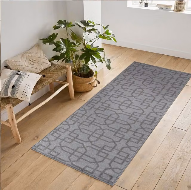 Desire Rugs Cubed Trellis Design Anti-Slip Machine Washable Doormat in Silver and Grey, W: 50 cm, D: 80 cm – 1