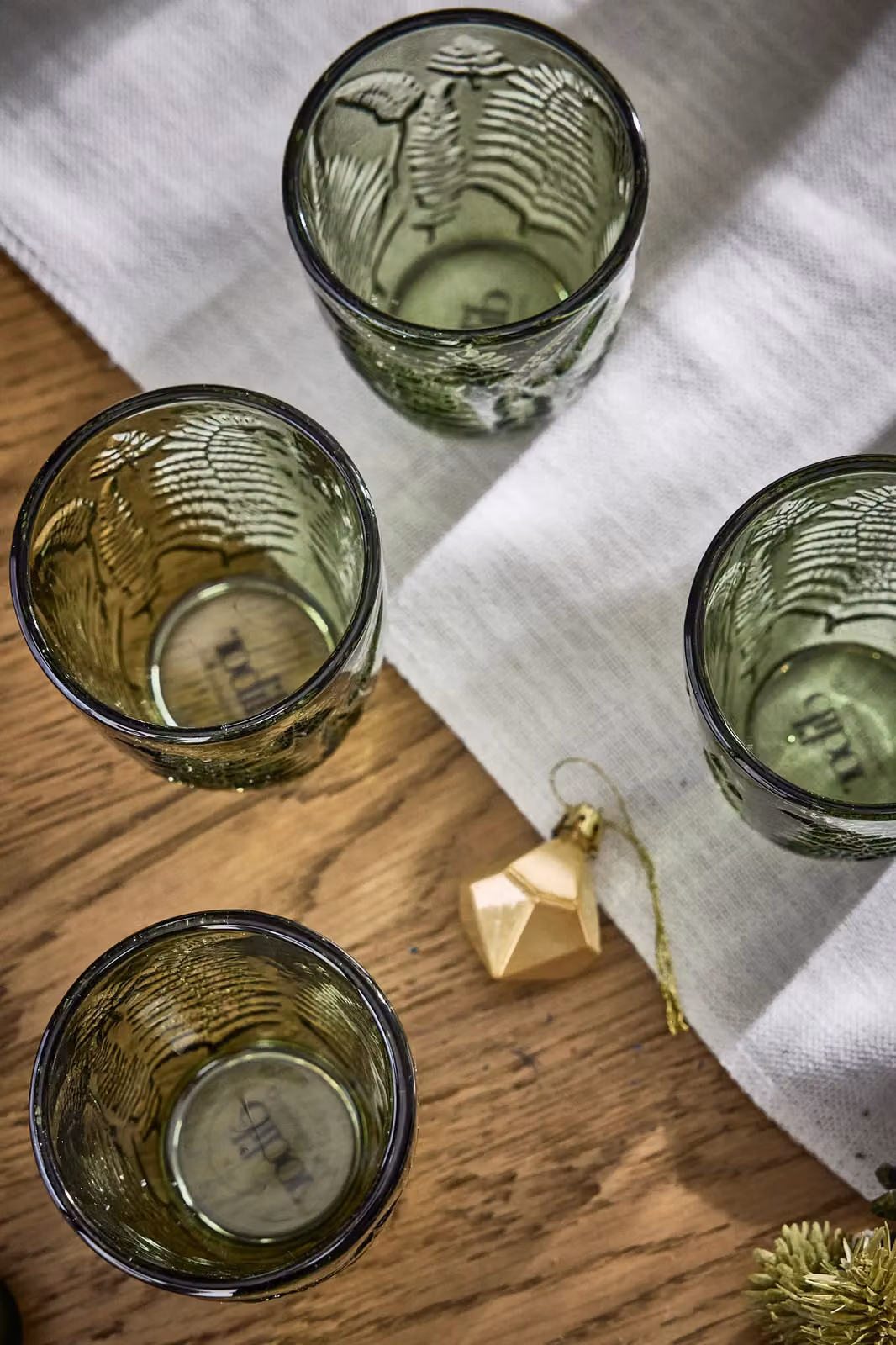 Dibor Set of 4 Green Leaf Embossed Glass Drinking Tumblers, 260ml – 4