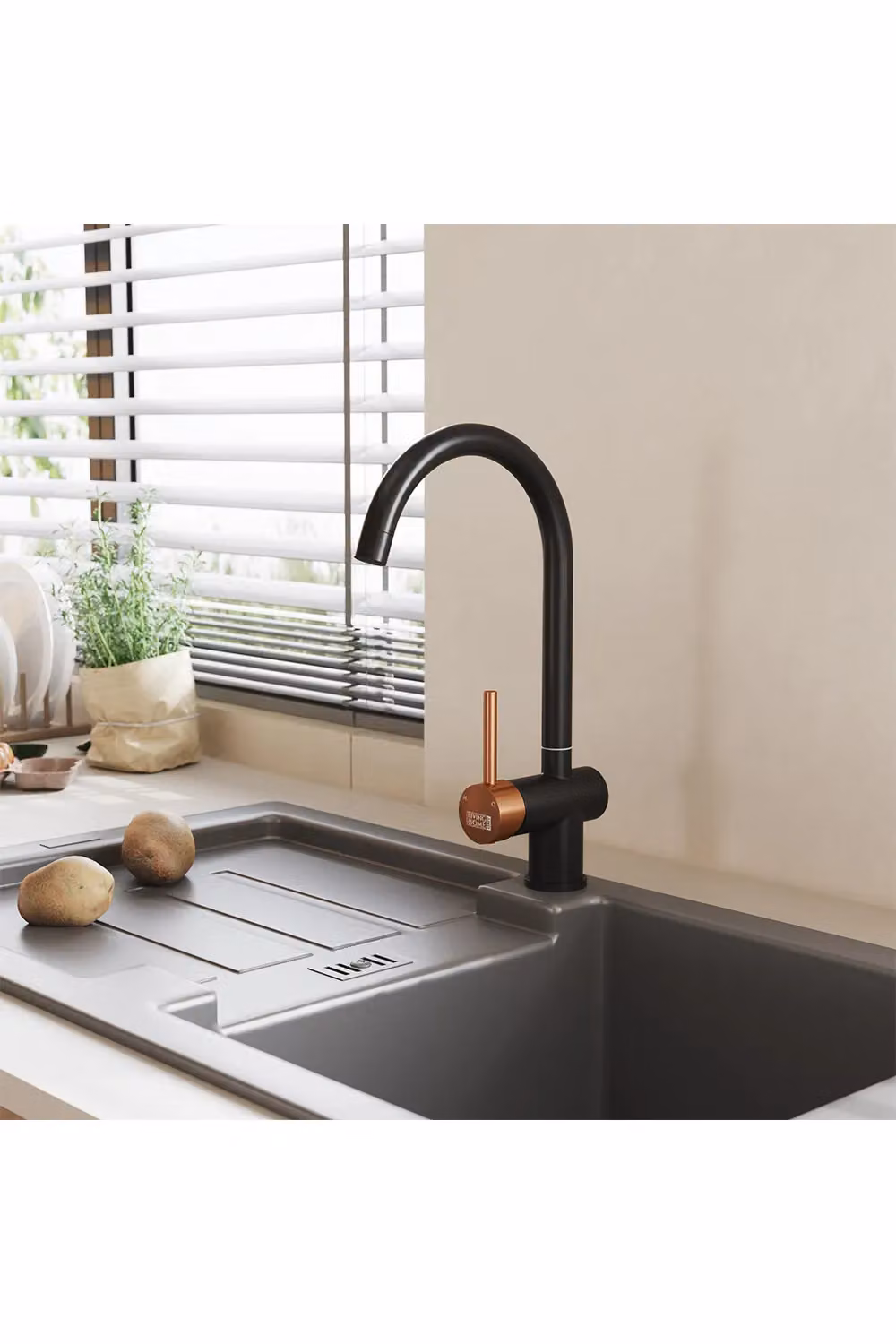 Living and Home Single Lever Kitchen Bar Faucet with Swivel Spout in Rose Gold and Black – 2