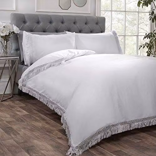 Rapport Home Tia Trellis Tasseled Duvet Cover and Pillowcase Set in White