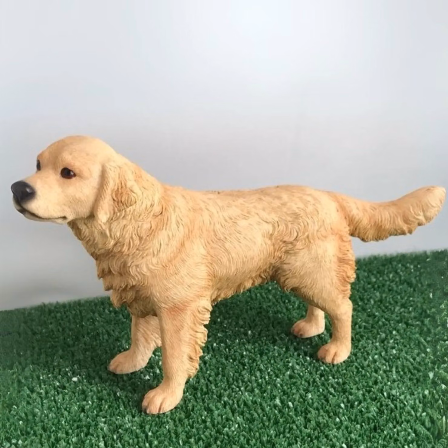 Leonardo Animal Crackers Golden Retriever Dog Figurine in Gold, Beige and Multicolour – 2
