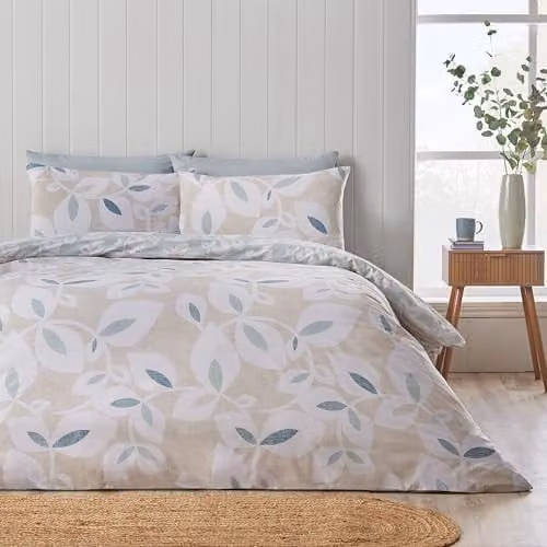 Catherine Lansfield Inga Leaf Reversible King Duvet Cover and Pillowcase Set in Natural/Beige
