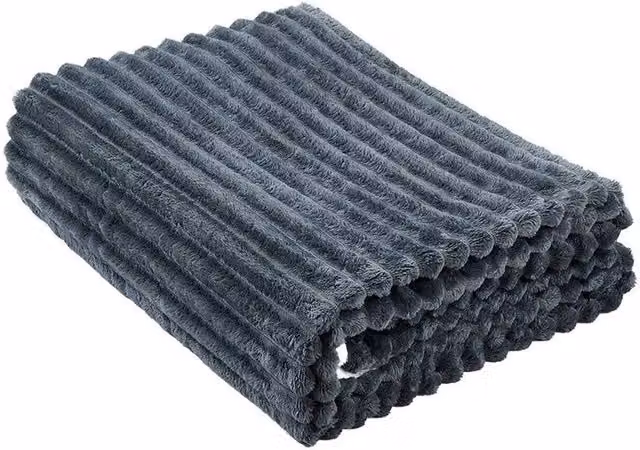 Kelvenix Grey Faux Fur Throw Blanket, W: 100 cm x D: 190 cm