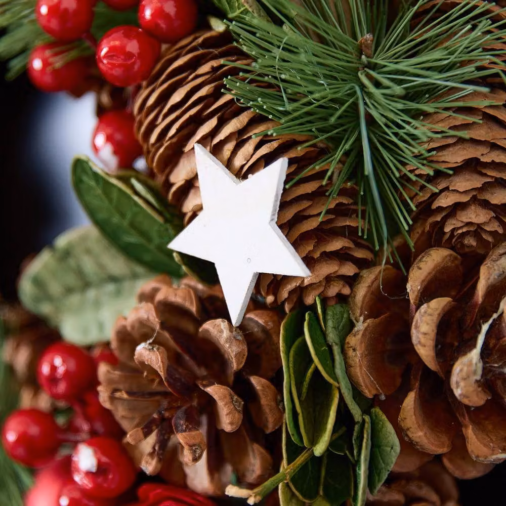 Dibor Starry Night Christmas Wreath with Deer Hanger in Red, White, Green and Multicolour, Diameter: 35 cm – 3