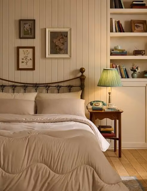 Nightlark 4.5 Tog Microfibre Coverless Summer Duvet and Pillowcase Set in Beige/Oatmeal