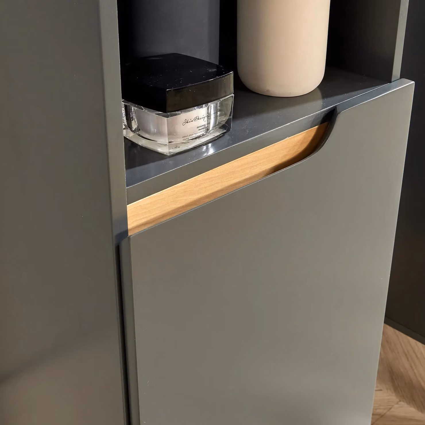 Home Source Grey Bathroom Floor Cabinet with Hinged Doors and Internal Shelves, W/D/H: 86.0 x 30.0 x 1.0 cm – 2