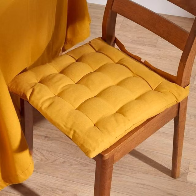 Homescapes Square Cotton Seat Pad with Tie Cords in Yellow, Pack of 4