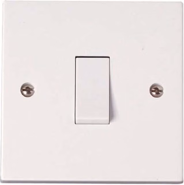 Dencon 10A 1 Gang 2 Way White Plastic Switch