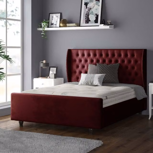 IH Design Chesterfield Upholstered Velvet Bed Frame in Red, W: 200 cm x D: 200 cm