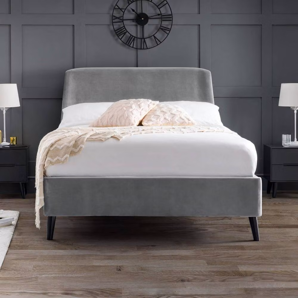 Cheshire Nectarine Curved Velvet Upholstered Bed in Grey, King Size (150 cm) – 3