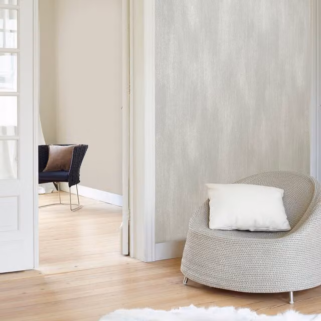 Grandeco Plain Silver Minimalist Vinyl and Paper Wallpaper