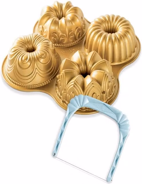 Nordic Ware Bundt Quartet Non-Stick Aluminium Bundt Tin and Slicer Set in Gold – 1