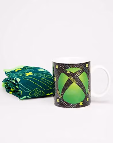 Vanilla Underground Xbox Mug and Socks Gift Set in Green and Black – 2