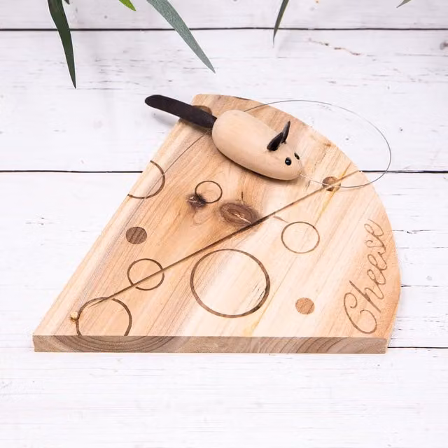 Annibells Small Wooden Cheese Board with Mouse Wire Cutter in Brown
